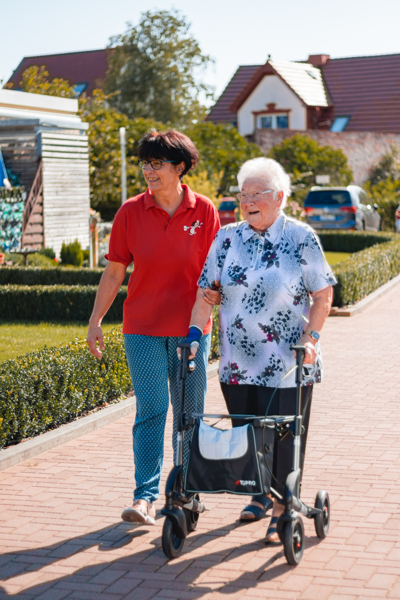 Mobile Pflege . Zuhause gut versorgt. - Ettmeier. Pflegen und Betreuen.